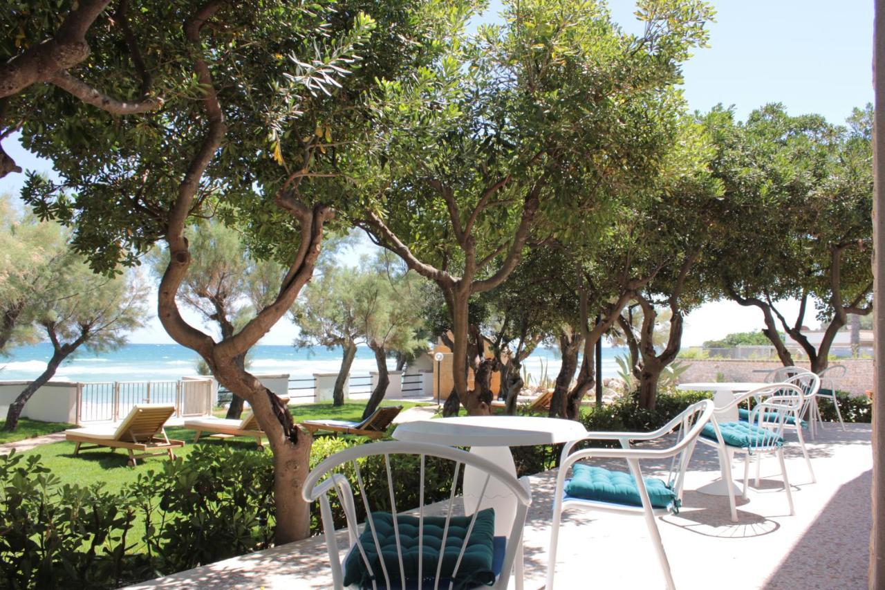 Aurelia Sea View Bed & Breakfast Torre Canne Exterior photo