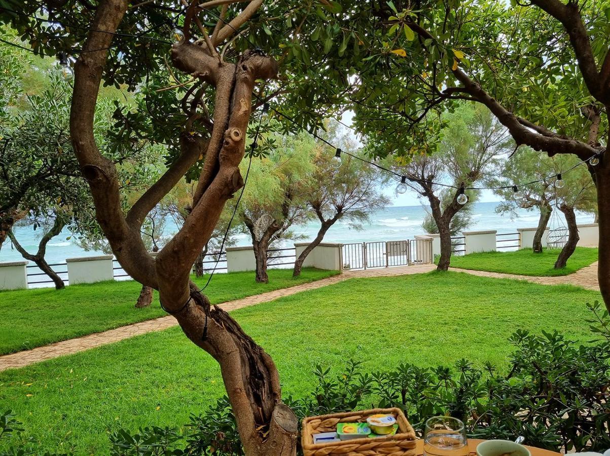 Aurelia Sea View Bed & Breakfast Torre Canne Exterior photo