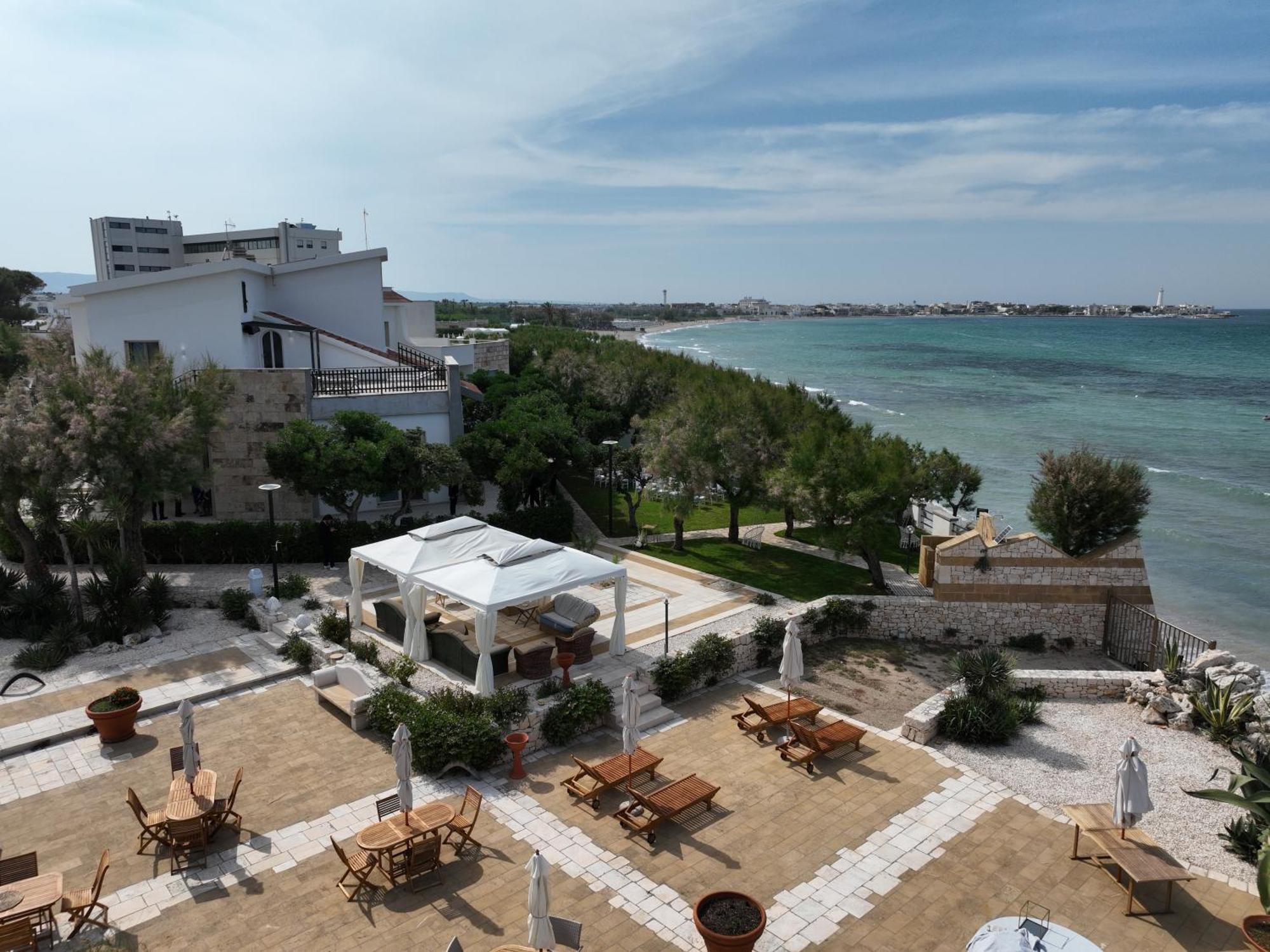 Aurelia Sea View Bed & Breakfast Torre Canne Exterior photo